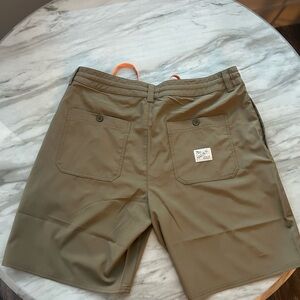 MALBON GOLF TONINO HYBRID SHORT SOLID - SIZE LARGE BRAND NEW